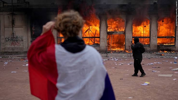The Fracture of Frame: Unpacking the Organic Rage and Opportunistic Hijacking of Europe’s 2026 Protests